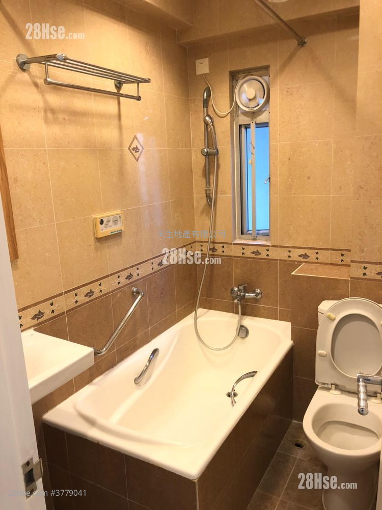 Park View Mansion Sell 3 Bedrooms , 2 Bathrooms 776 ft²