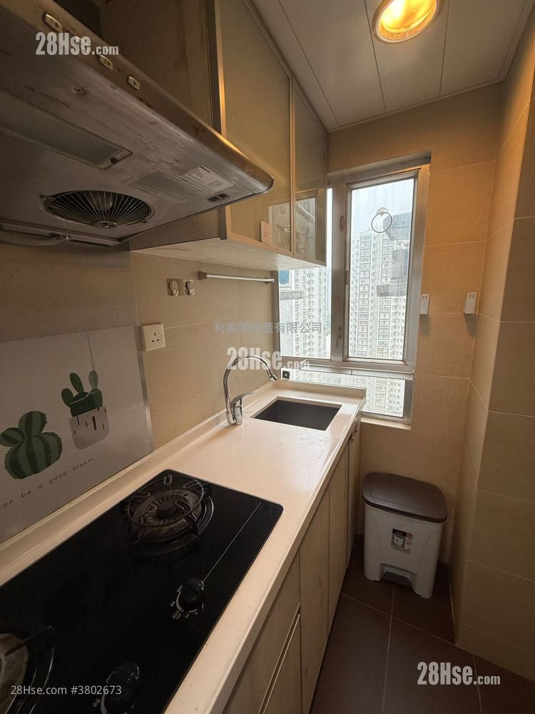 好运中心 租盘 2 房 , 1 浴室 348 平方尺