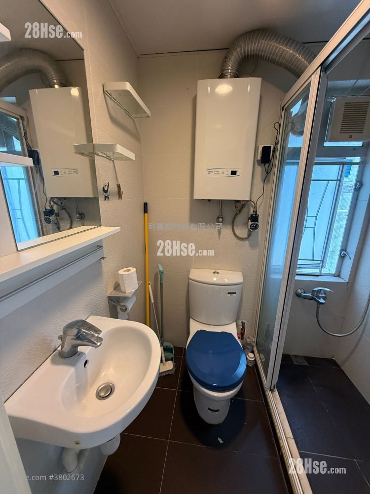 好运中心 租盘 2 房 , 1 浴室 348 平方尺