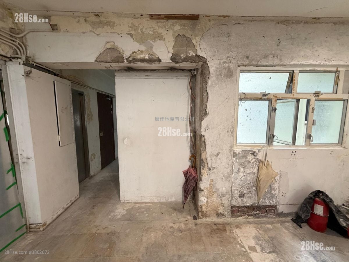 西洋菜南街62-64号 售盘 1 浴室 847 平方尺