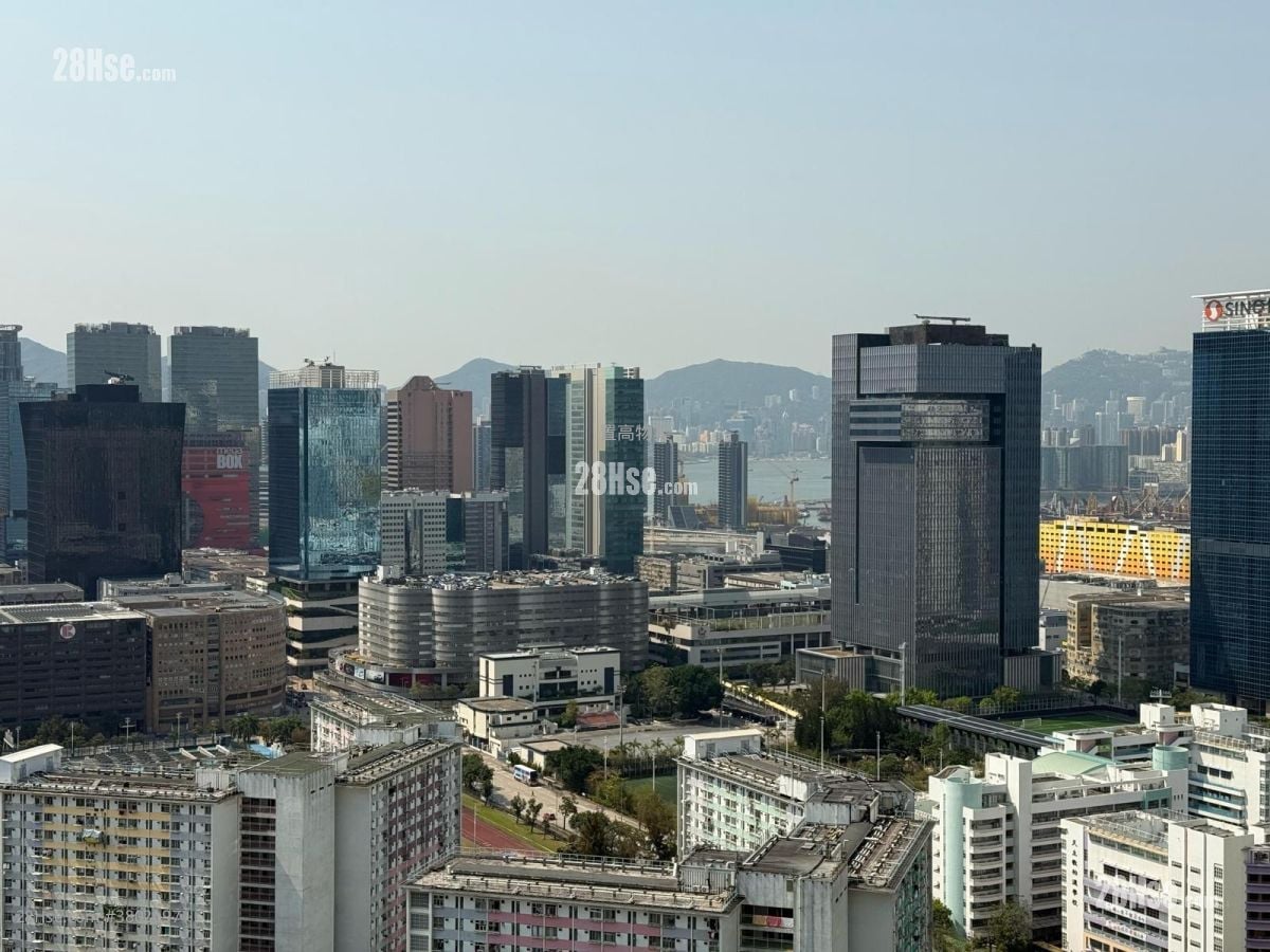 泰峯 售盘 3 房 , 2 浴室 690 平方尺