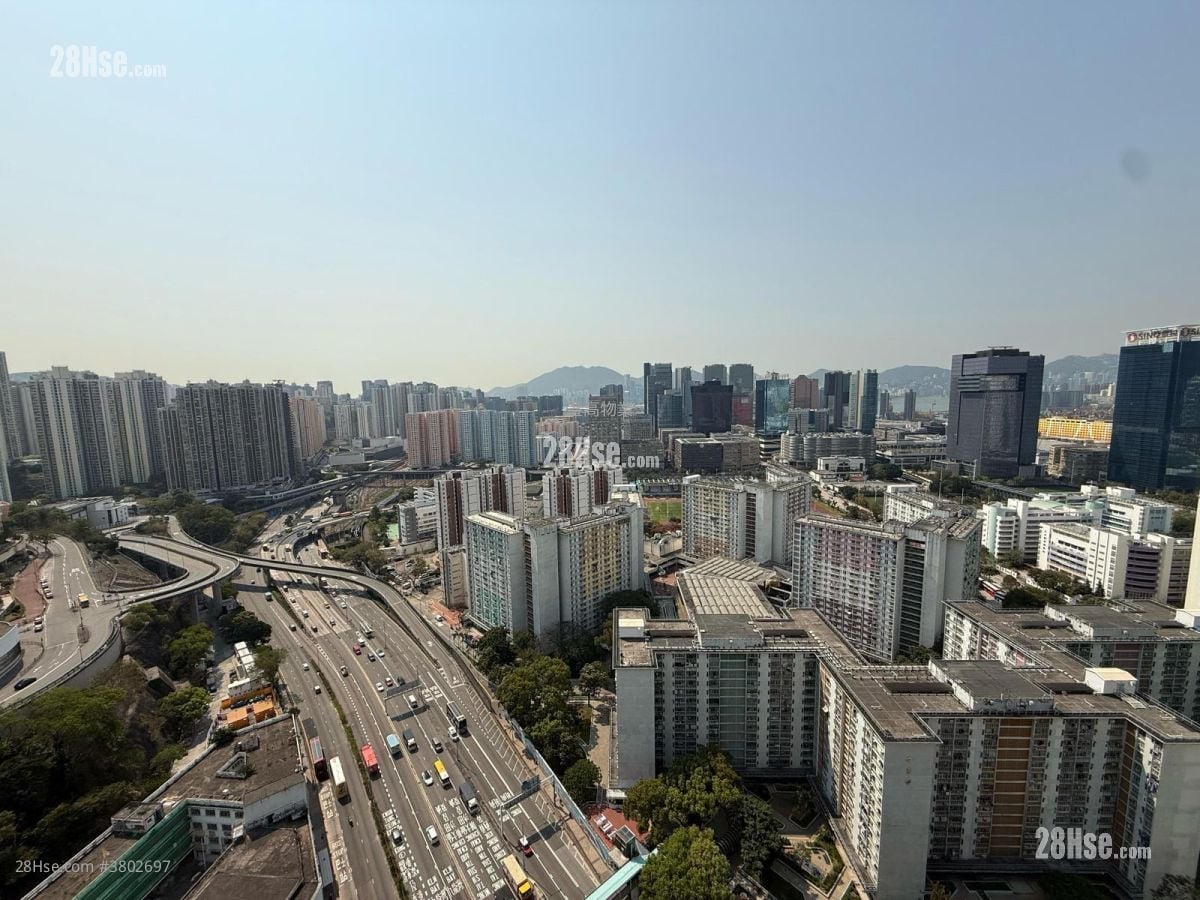 泰峯 售盘 3 房 , 2 浴室 690 平方尺