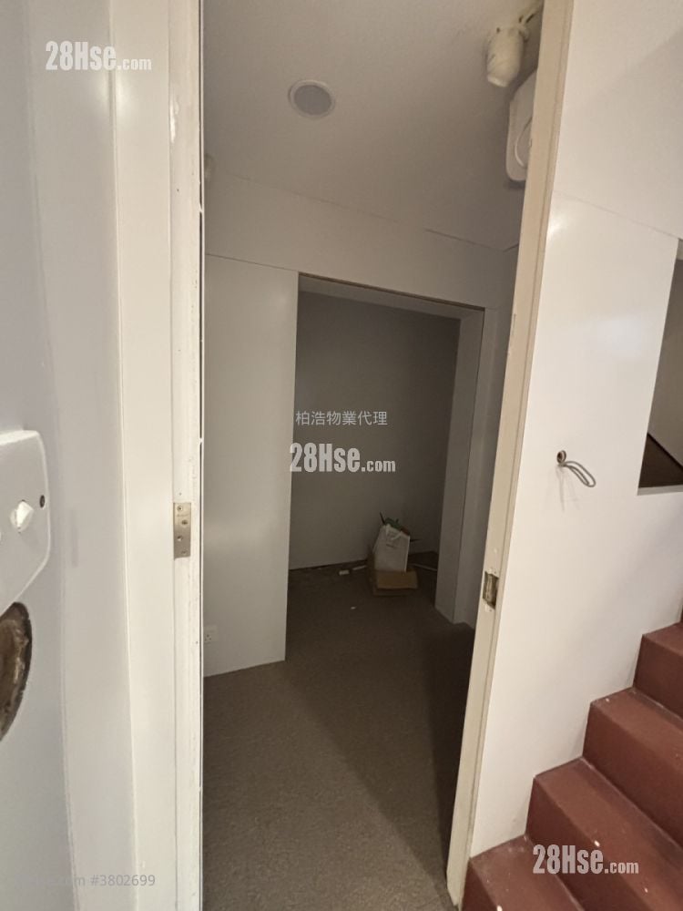 唐楼 租盘 2 厕所