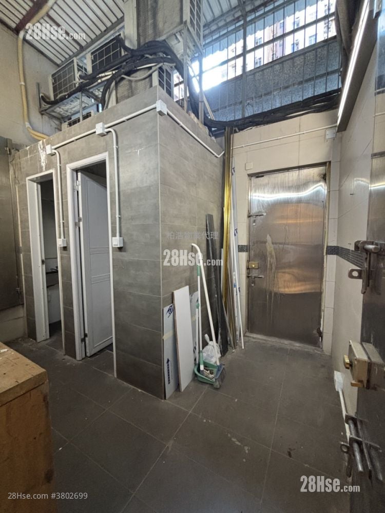 唐楼 租盘 2 厕所