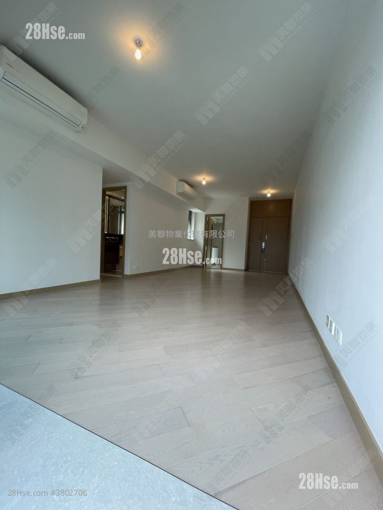 Park Yoho Sell 3 Bedrooms , 3 Bathrooms 934 ft²