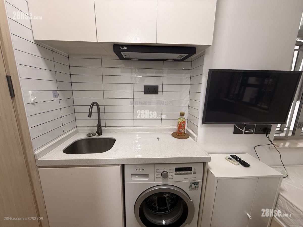 华登大厦 租盘 1 浴室 130 平方尺