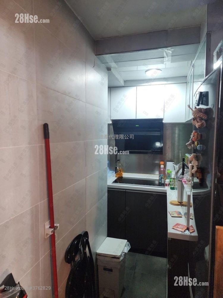 怡景园 售盘 3 房 , 1 浴室 489 平方尺