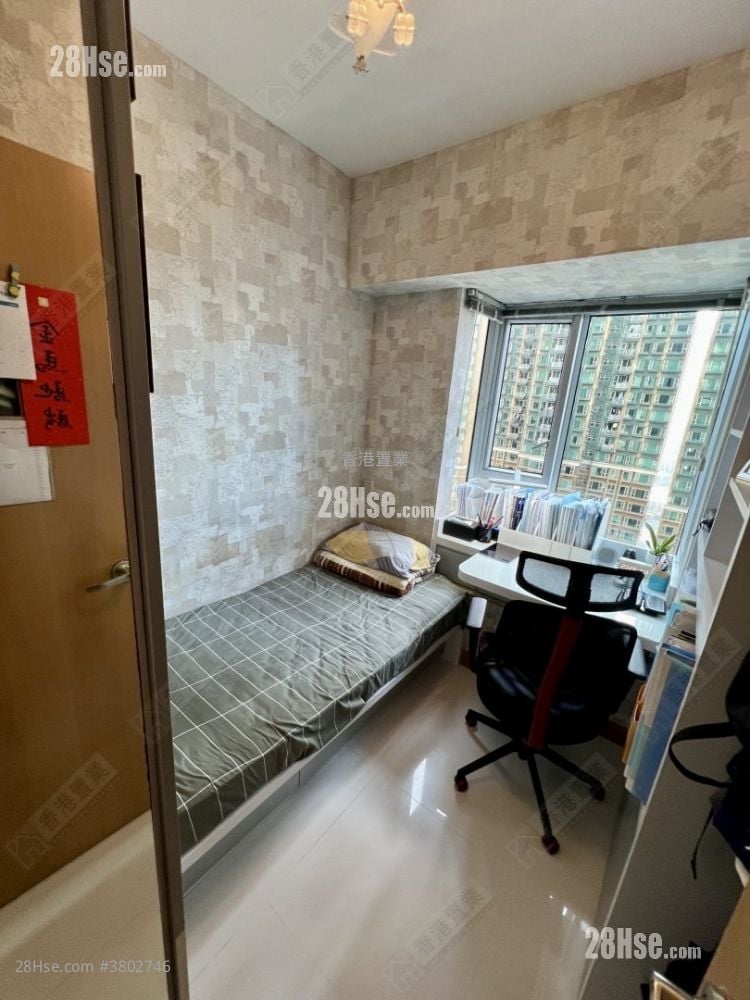 泓景台 售盘 3 房 , 2 浴室 735 平方尺