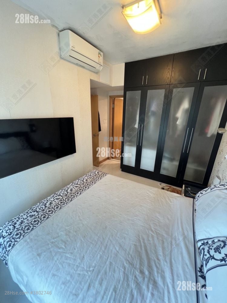 泓景台 售盘 3 房 , 2 浴室 735 平方尺