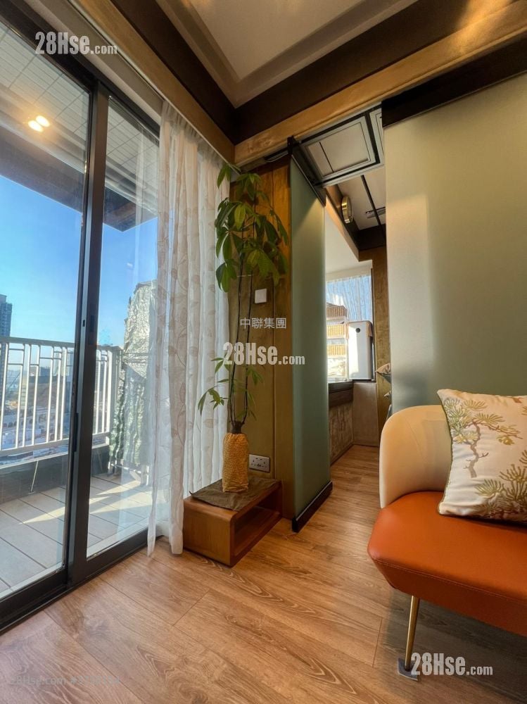 Jade Suites Sell 381 ft²