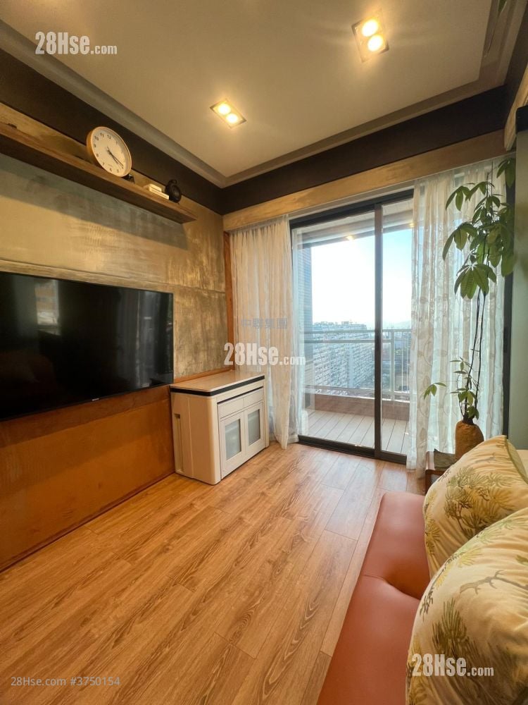 Jade Suites Sell 381 ft²