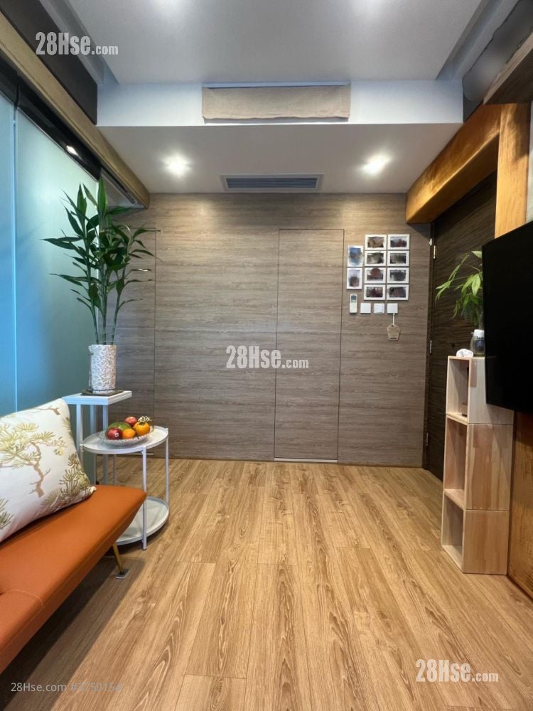 Jade Suites Sell 381 ft²