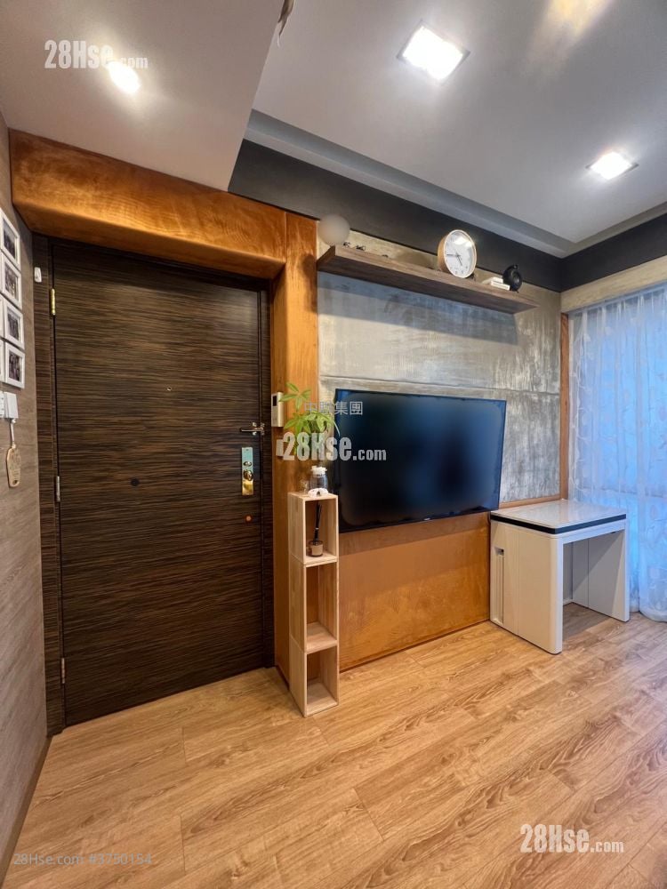 Jade Suites Sell 381 ft²