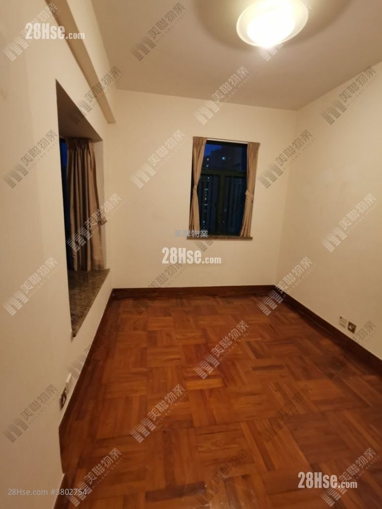 East Point City Sell 2 Bedrooms , 1 Bathroom 524 ft²