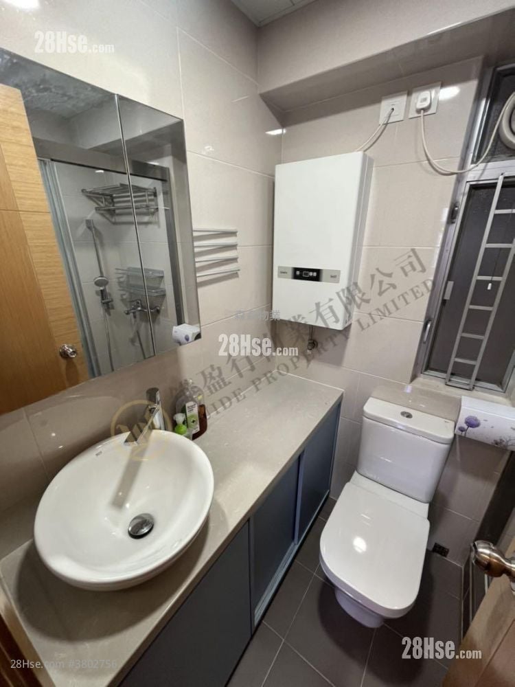 Kornhill Garden Rental 2 Bedrooms , 1 Bathroom 431 ft²