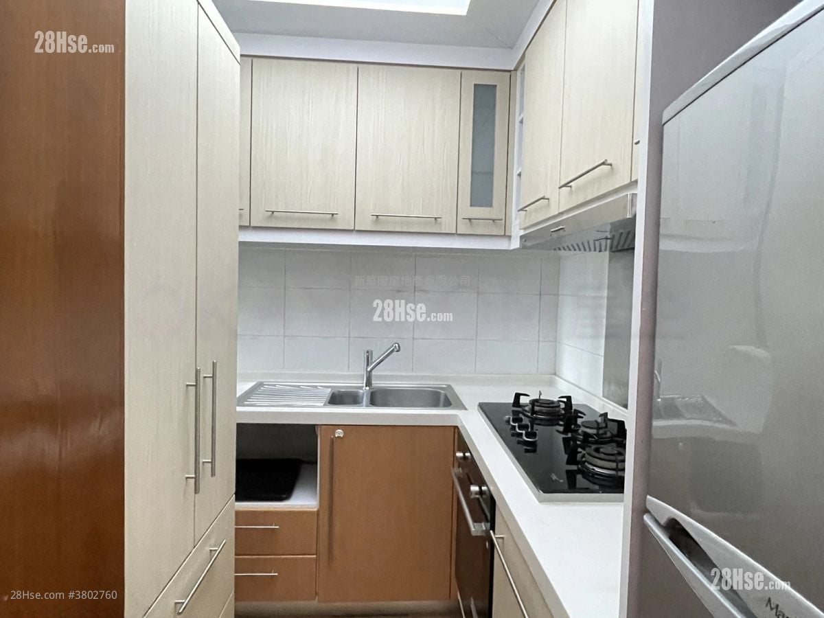 辉煌豪园 租盘 3 房 , 2 浴室 721 平方尺