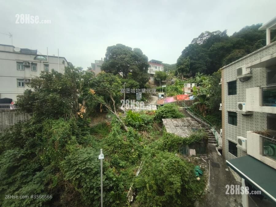 村屋 售盘 3 房 , 1 浴室 640 平方尺