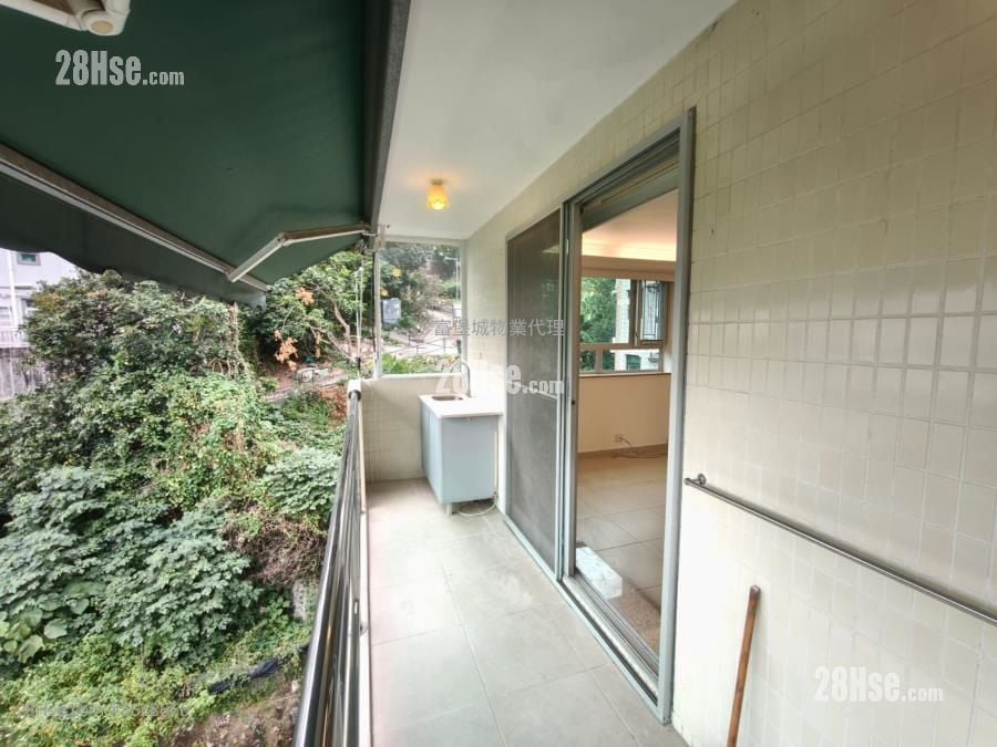 村屋 售盘 3 房 , 1 浴室 640 平方尺