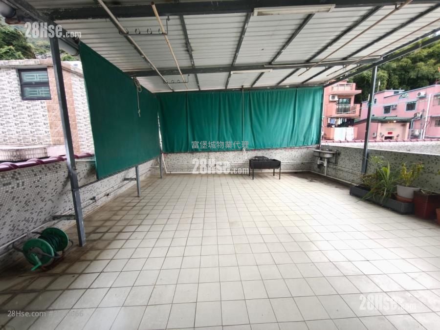 村屋 售盘 3 房 , 1 浴室 640 平方尺