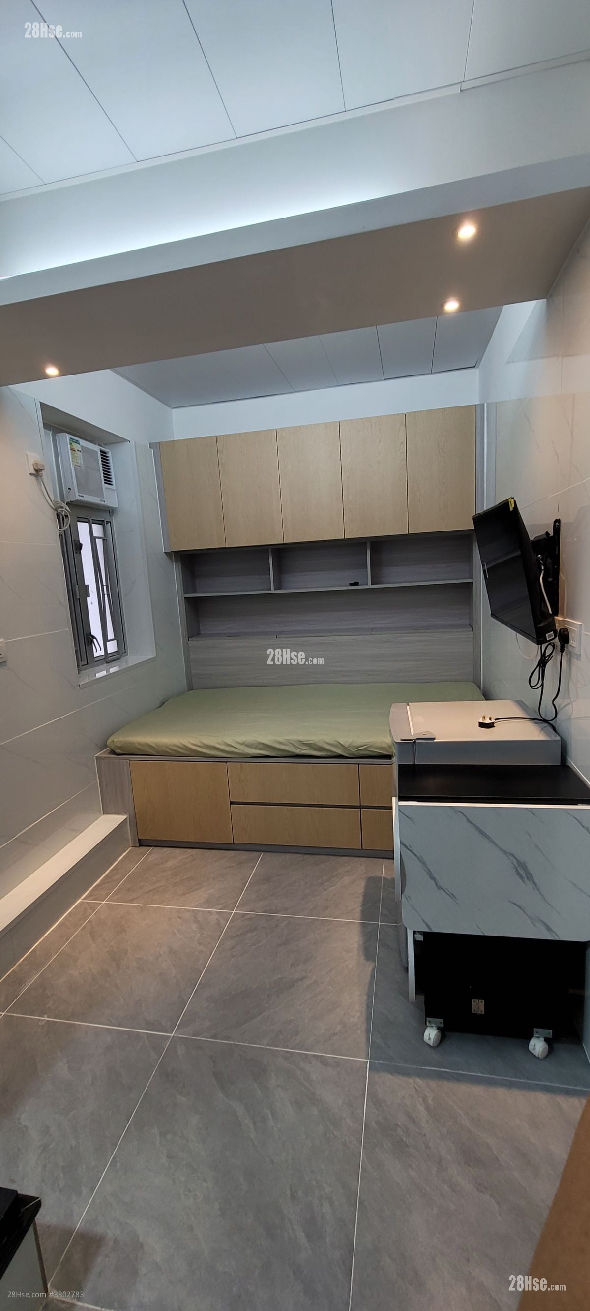 中和楼 租盘 130 平方尺