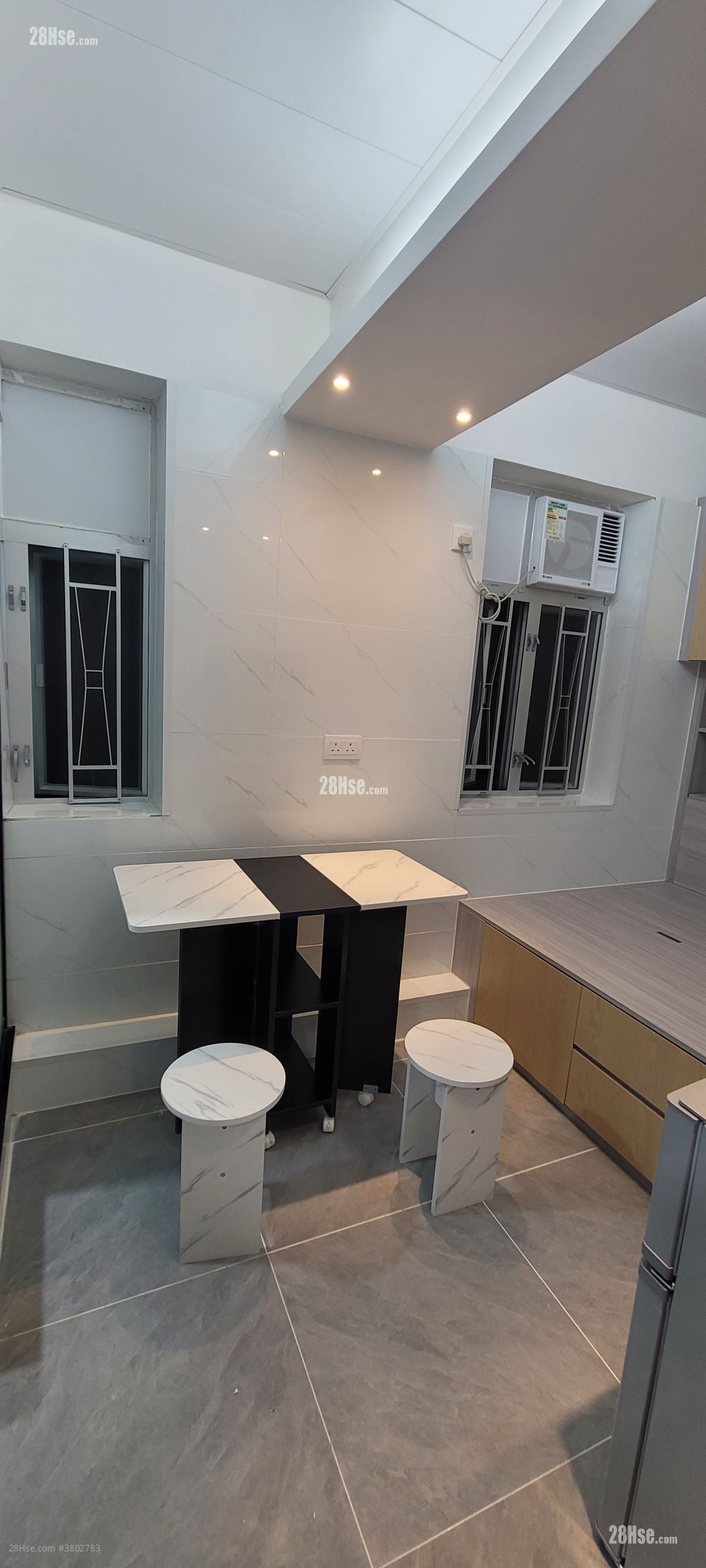 中和楼 租盘 130 平方尺