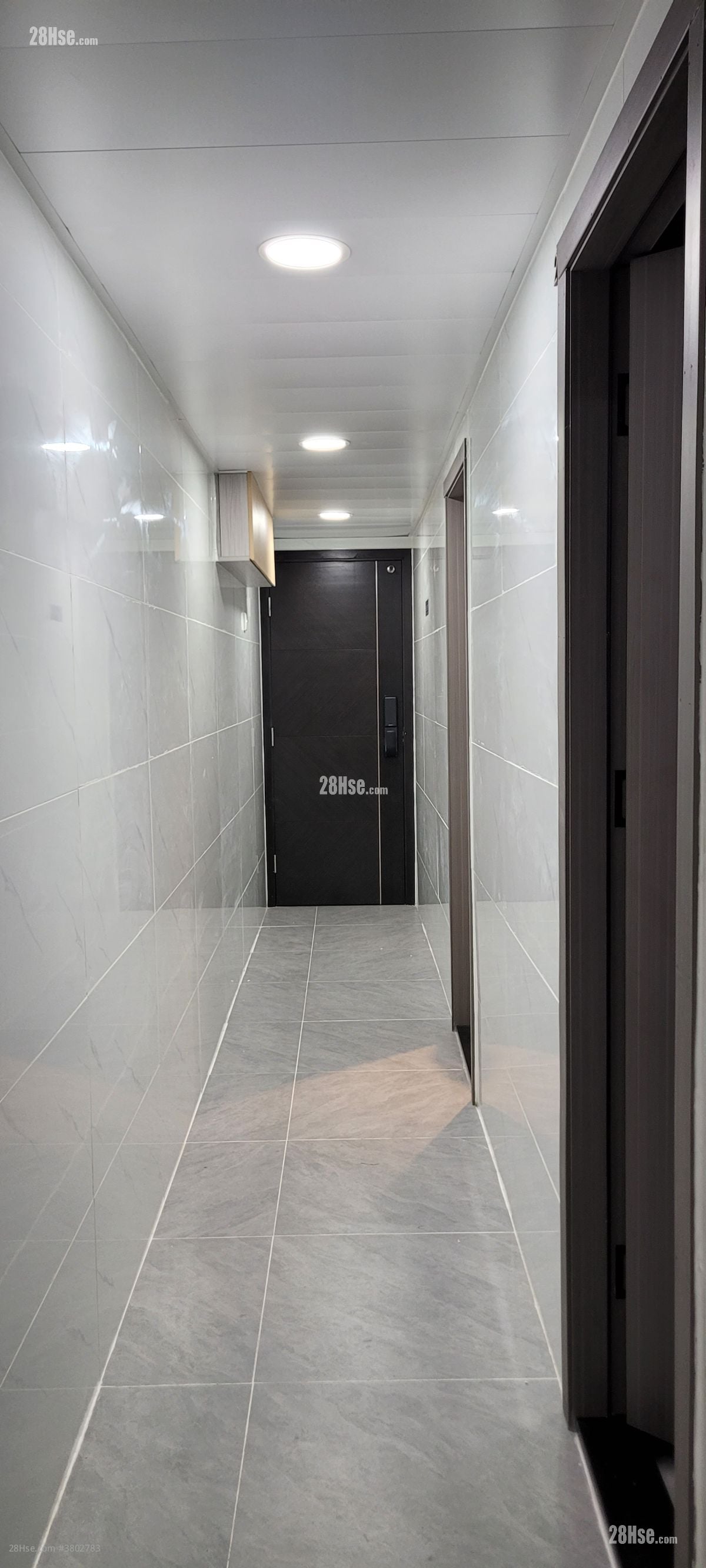 中和楼 租盘 130 平方尺