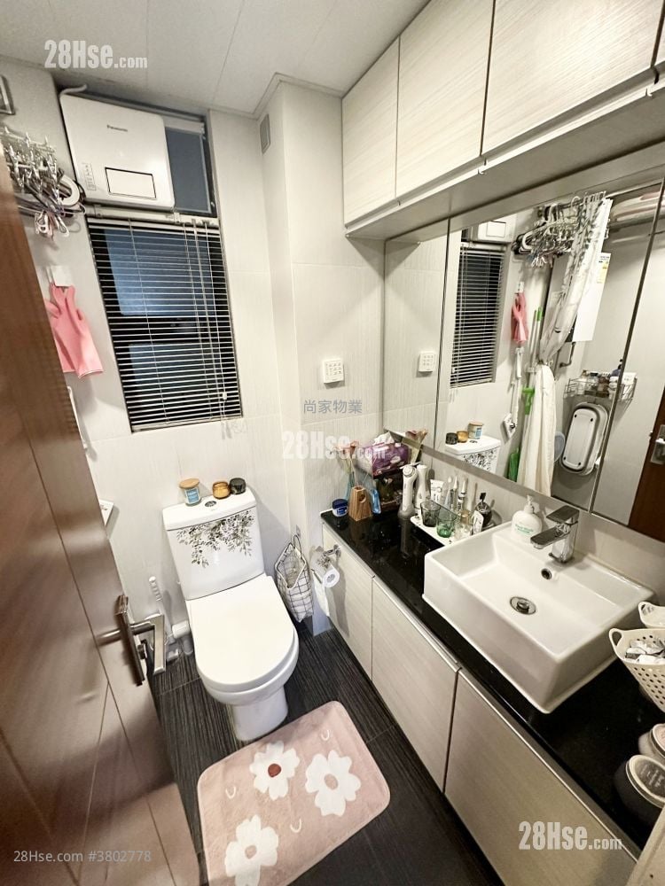 朗峰园 售盘 2 房 , 1 浴室 438 平方尺