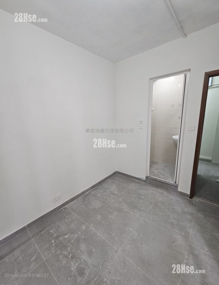 Chinese Mansion Rental Studio , 1 Bathroom 140 ft²
