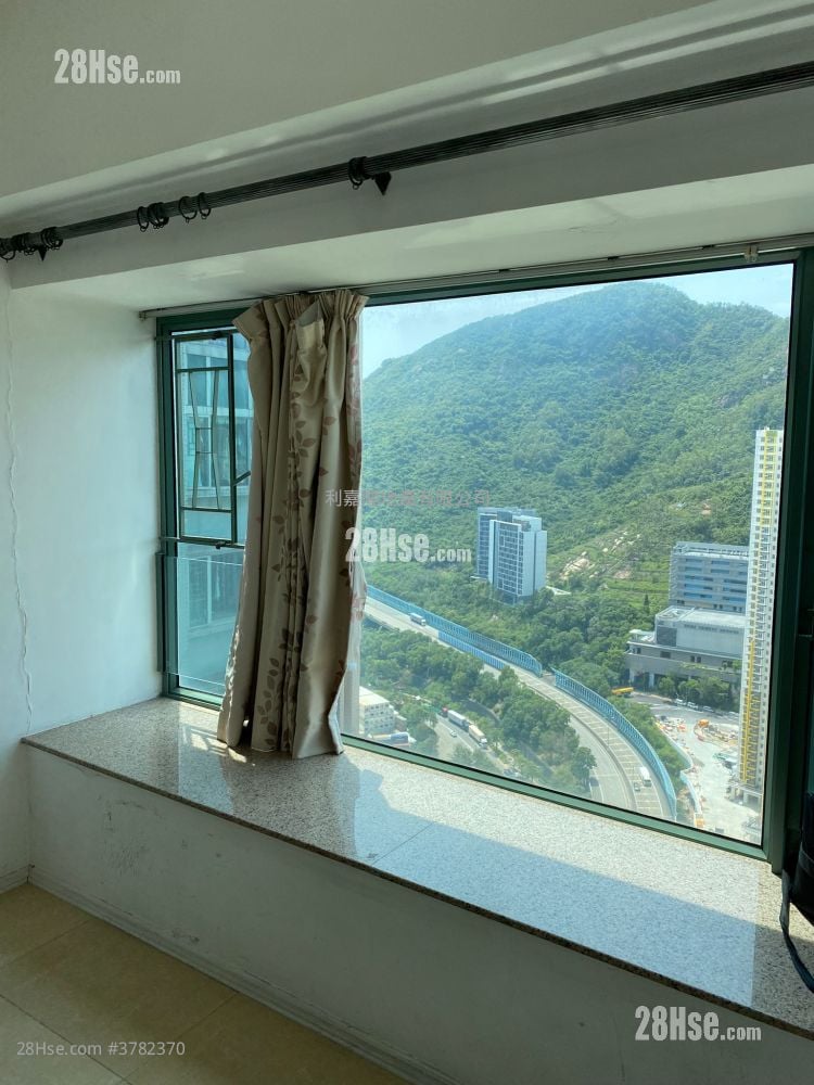 蓝澄湾 售盘 3 房 , 1 浴室 690 平方尺