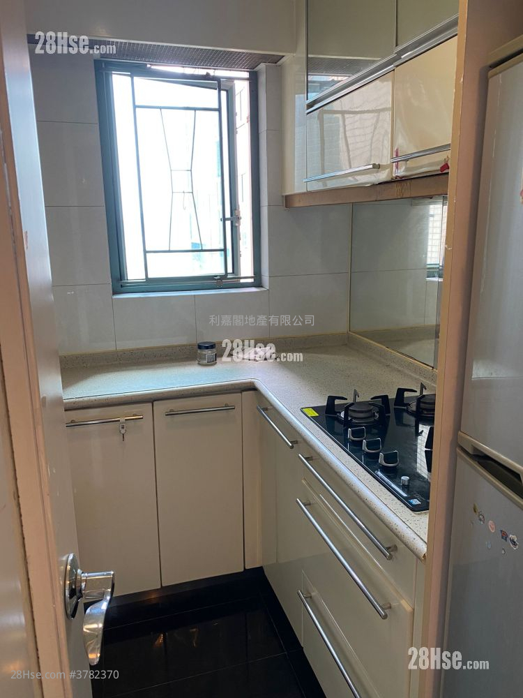 蓝澄湾 售盘 3 房 , 1 浴室 690 平方尺