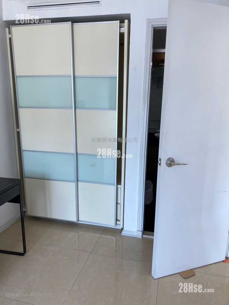 蓝澄湾 售盘 3 房 , 1 浴室 690 平方尺