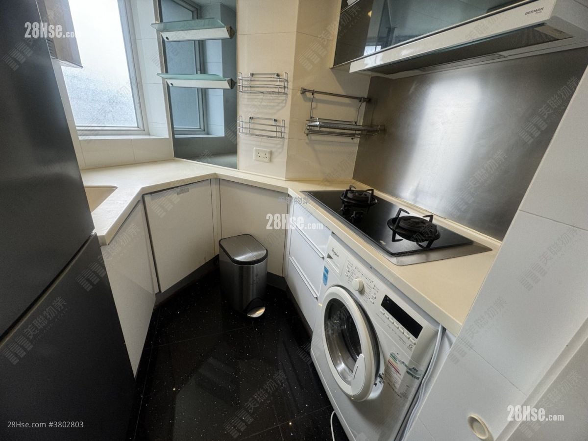 名城 租盘 3 房 , 2 浴室 742 平方尺