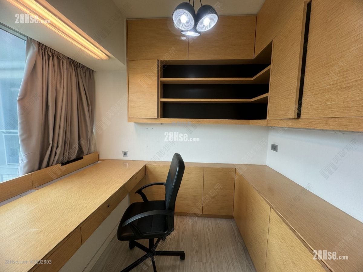 名城 租盘 3 房 , 2 浴室 742 平方尺