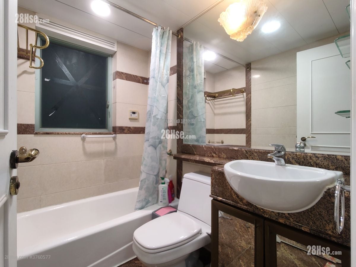 The Victoria Towers Rental 3 Bedrooms , 2 Bathrooms 791 ft²