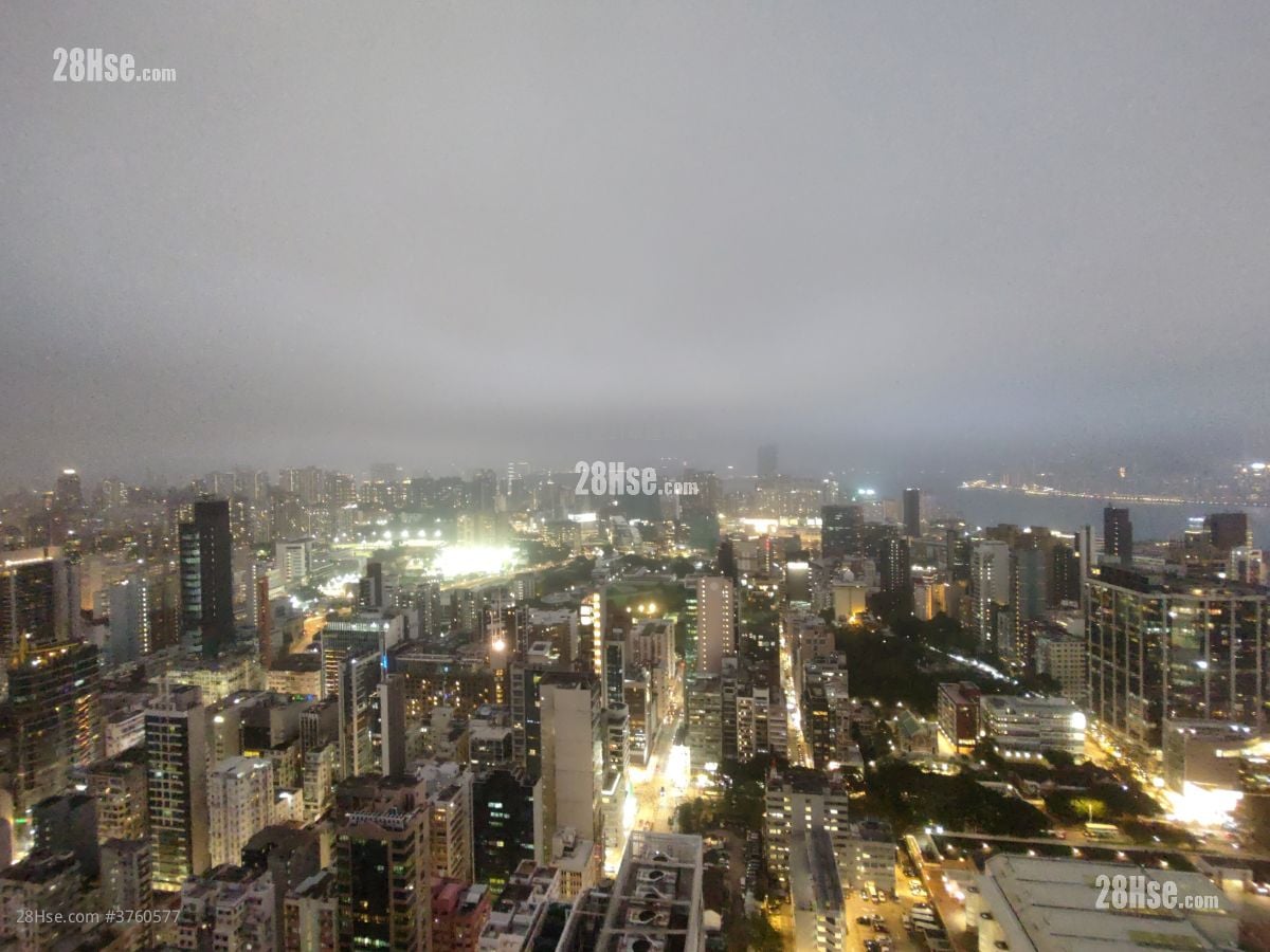 The Victoria Towers Rental 3 Bedrooms , 2 Bathrooms 791 ft²