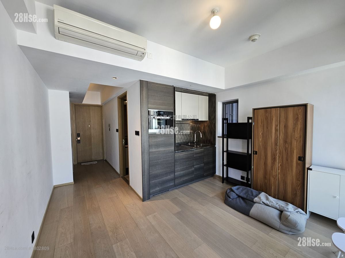 Phase 1B Of The Campton Rental Studio , 1 Bathroom 287 ft²