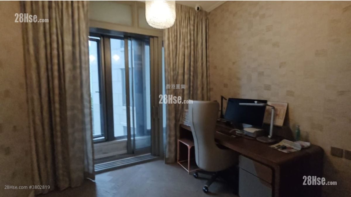 St. George's Mansions 售盘 3 房 , 3 浴室 1,868 平方尺