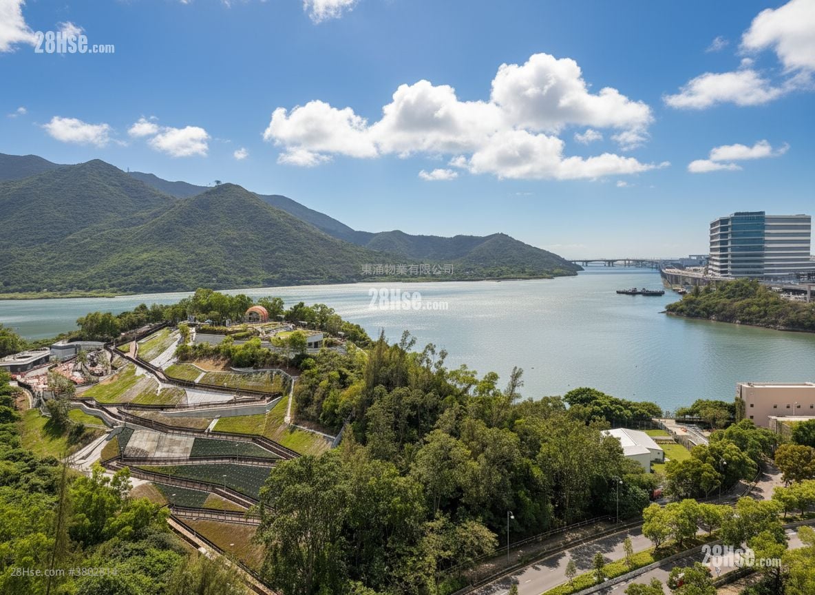 Tung Chung Crescent Rental 4 Bedrooms , 2 Bathrooms 868 ft²