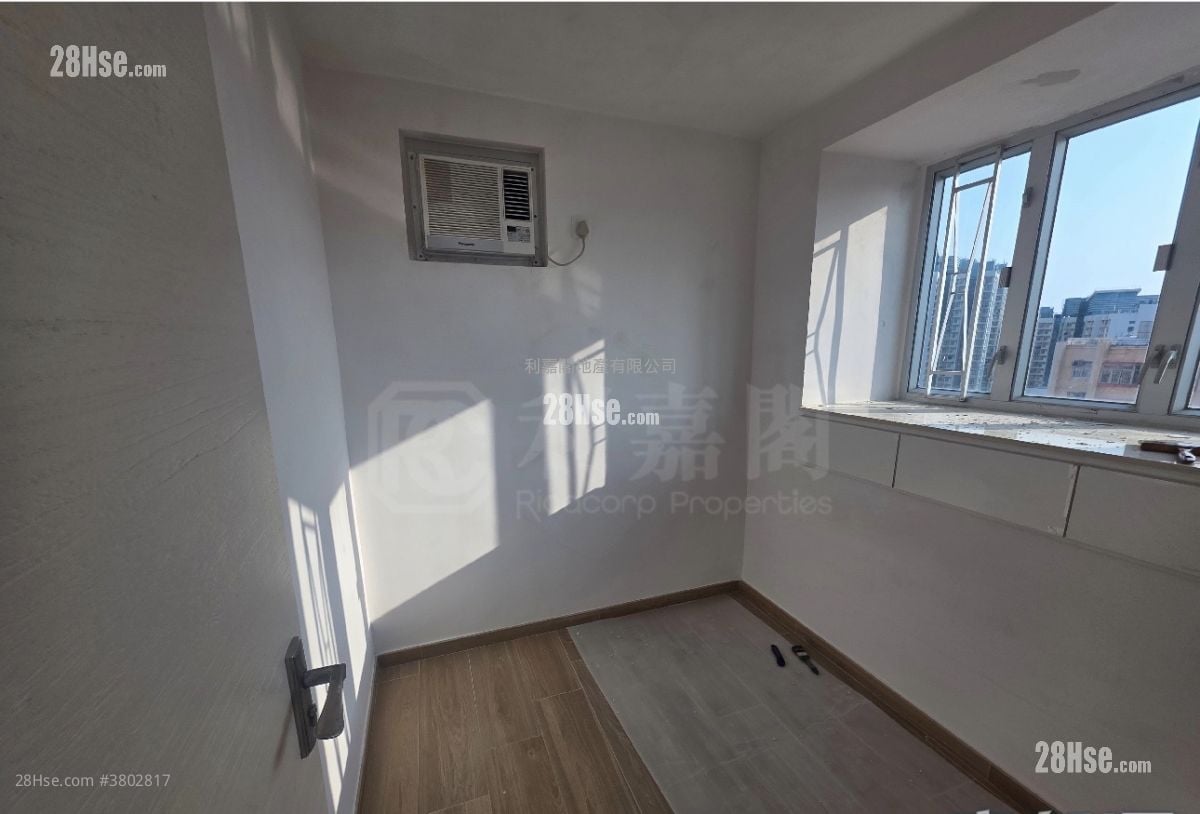 淘大花园 售盘 2 房 377 平方尺