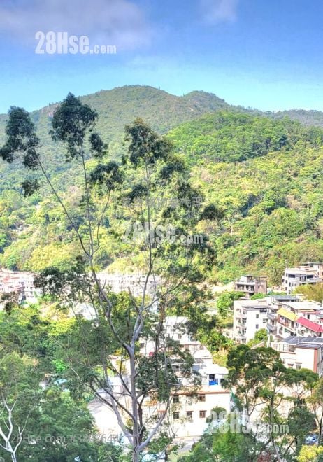 Hong Lam Court Sell 2 Bedrooms , 1 Bathroom 401 ft²