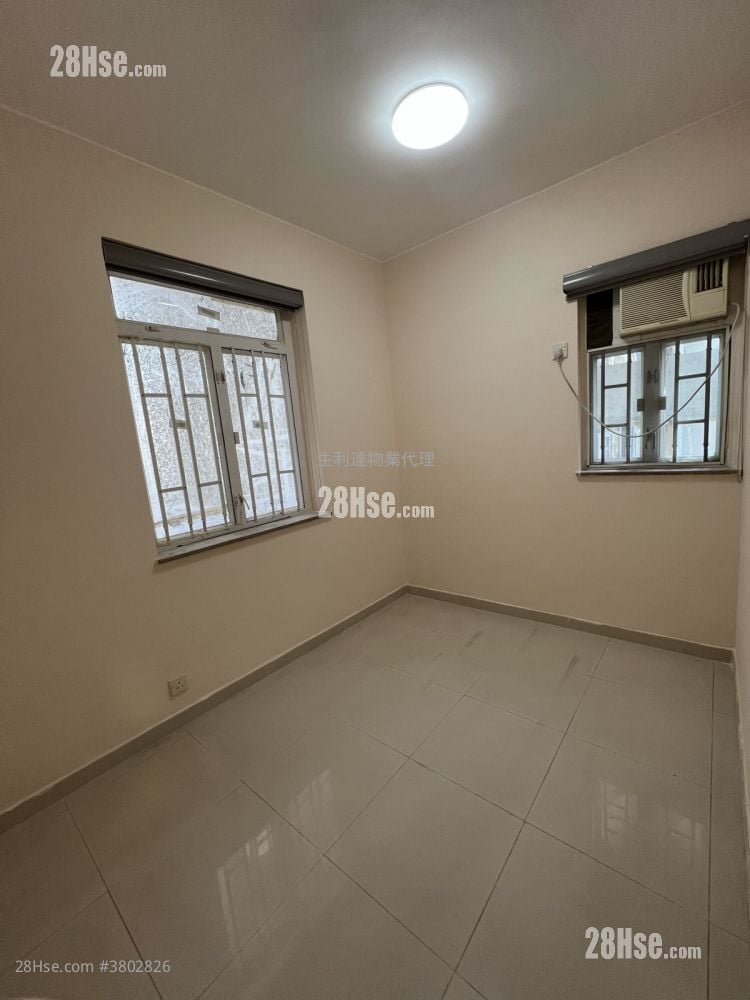 侨伟大厦 租盘 4 房 , 2 浴室 631 平方尺