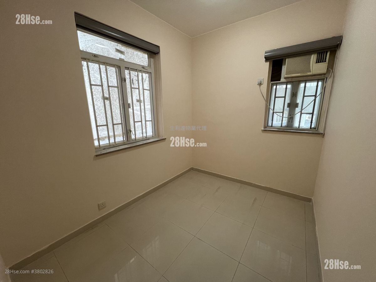 侨伟大厦 租盘 4 房 , 2 浴室 631 平方尺