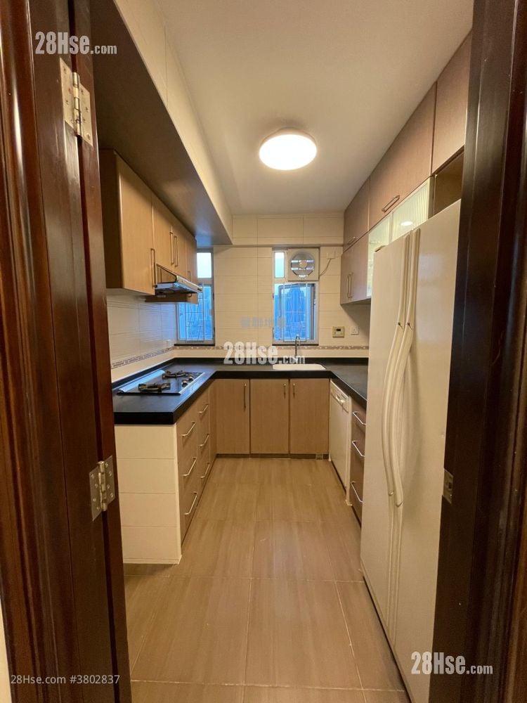 沙田第一城 租盘 3 房 853 平方尺