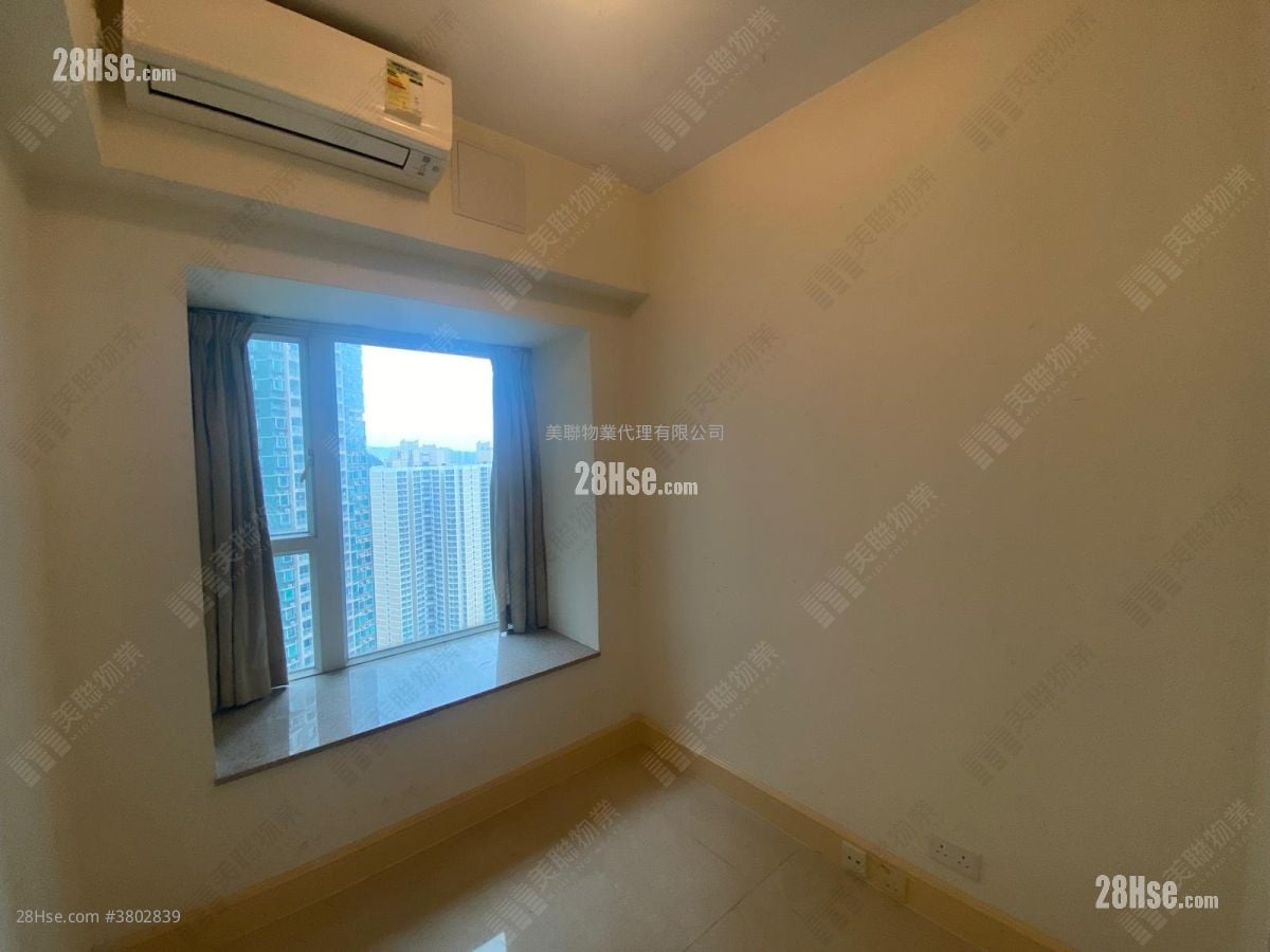 都会駅 租盘 2 房 , 1 浴室 487 平方尺