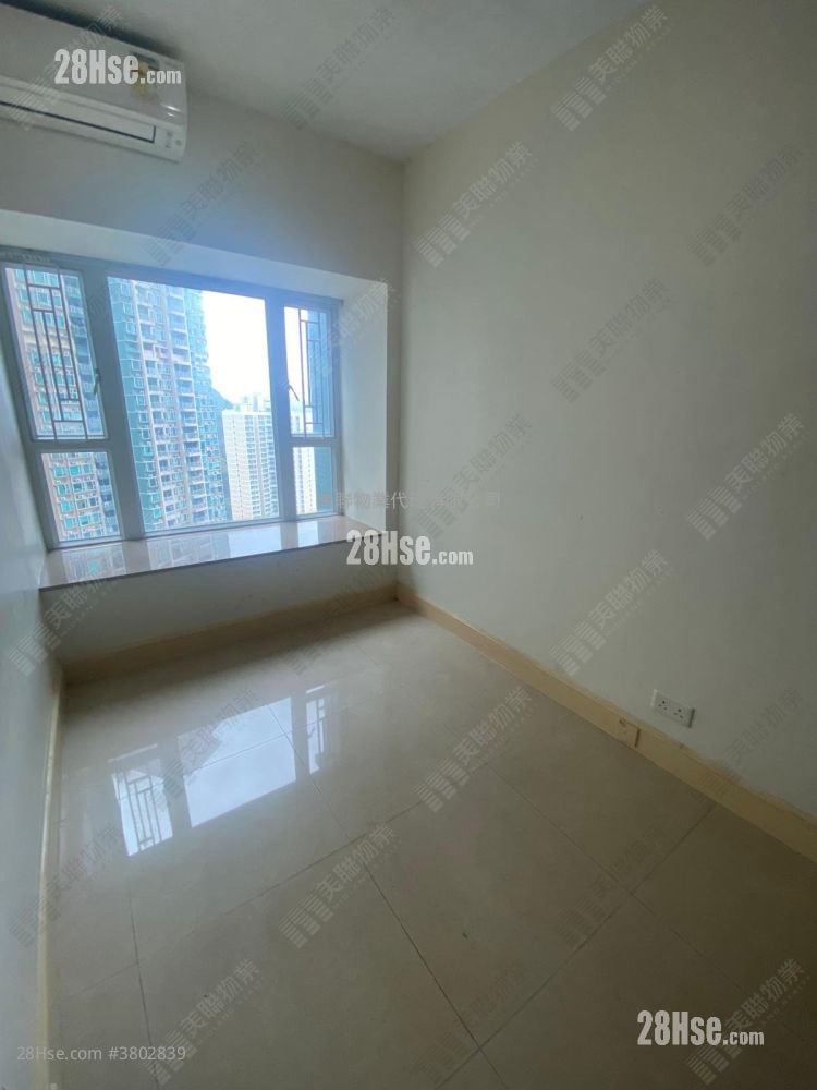 都会駅 租盘 2 房 , 1 浴室 487 平方尺