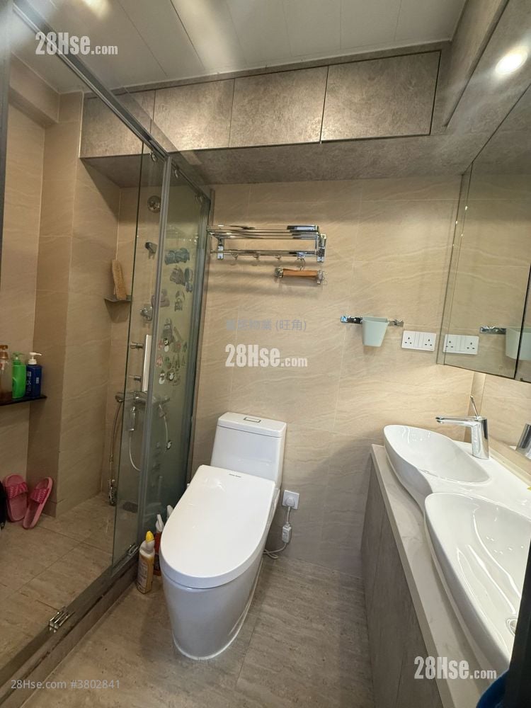 Ngai Hing Mansion Rental 3 Bedrooms , 2 Bathrooms 623 ft²