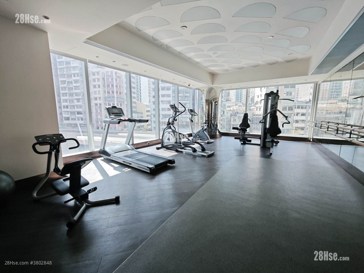 City Hub Sell 2 Bedrooms , 1 Bathroom 536 ft²