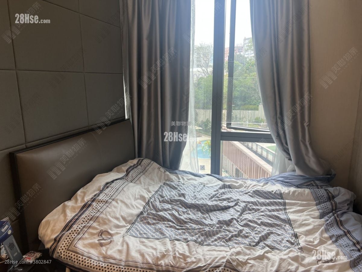 Mantin Heights Rental 3 Bedrooms , 2 Bathrooms 943 ft²