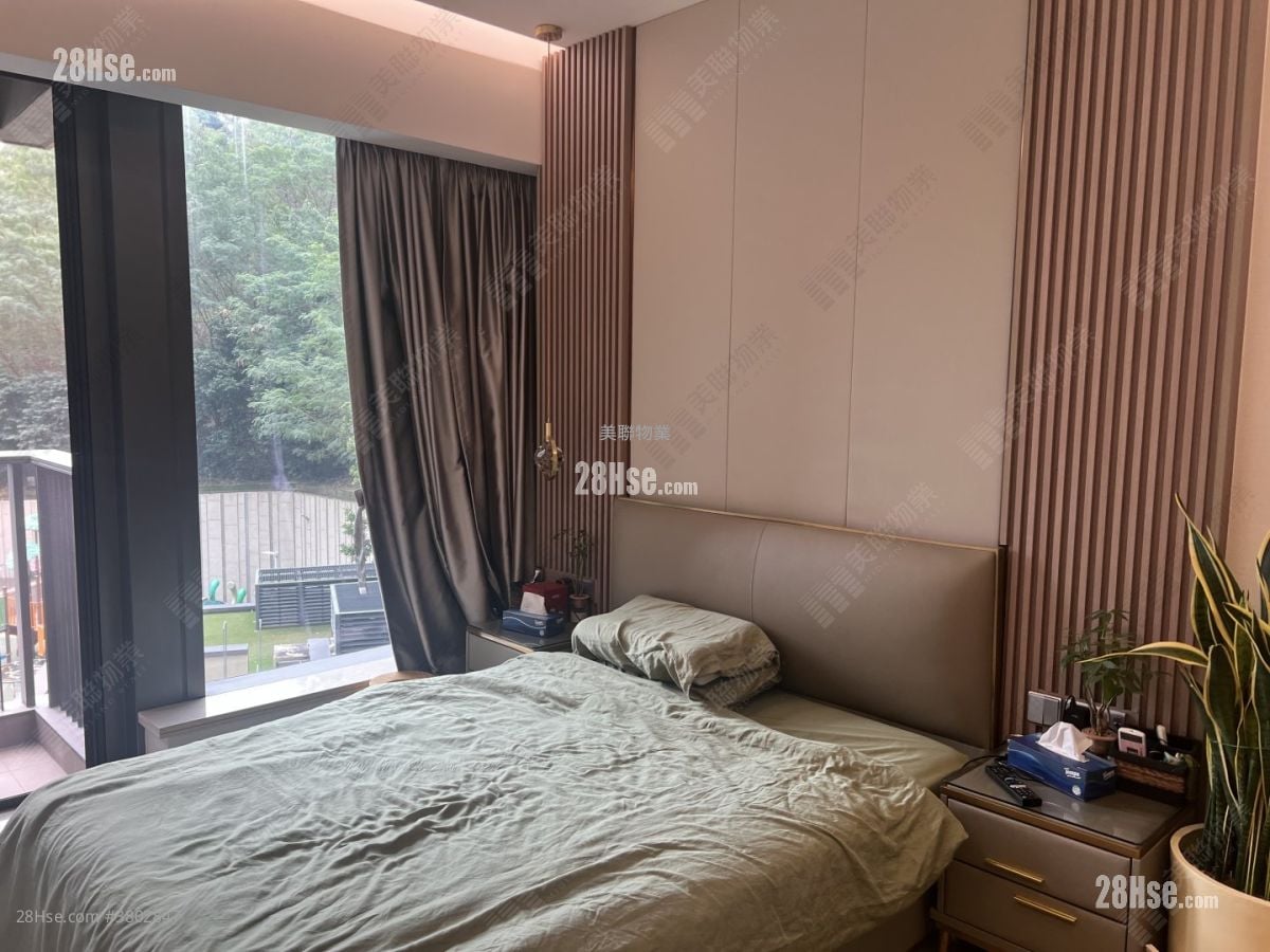 Mantin Heights Rental 3 Bedrooms , 2 Bathrooms 943 ft²