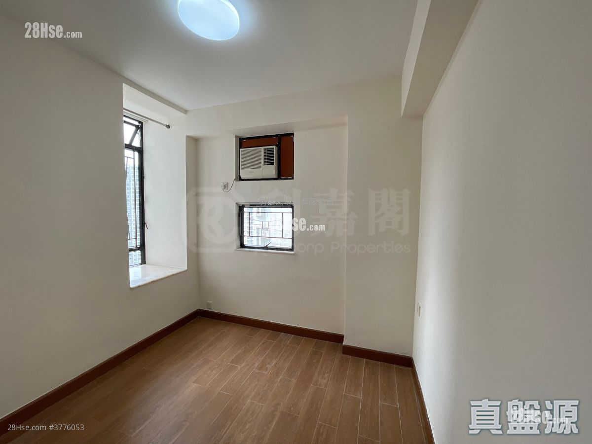 康怡花园 售盘 2 房 , 1 浴室 461 平方尺